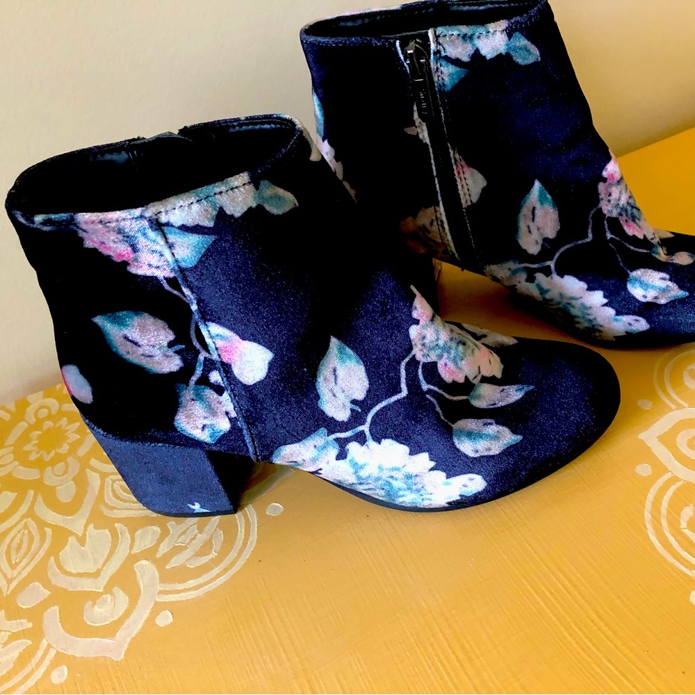 Sam Edelman “Circus” Velvet Boots
